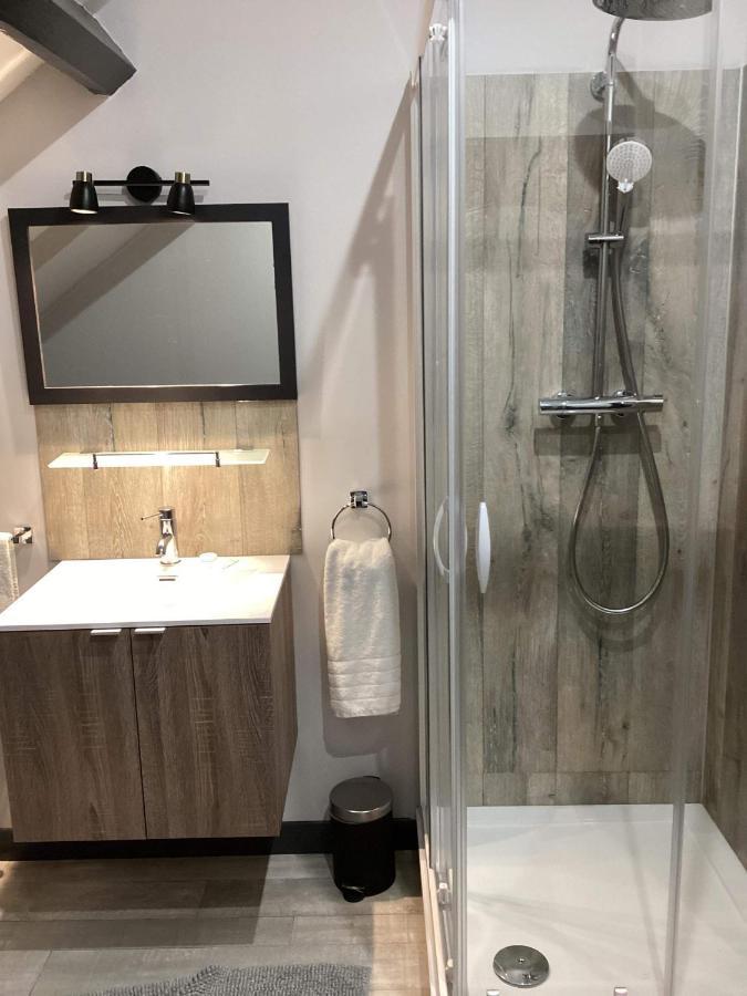 Auberge De La Voute Chooz Екстериор снимка